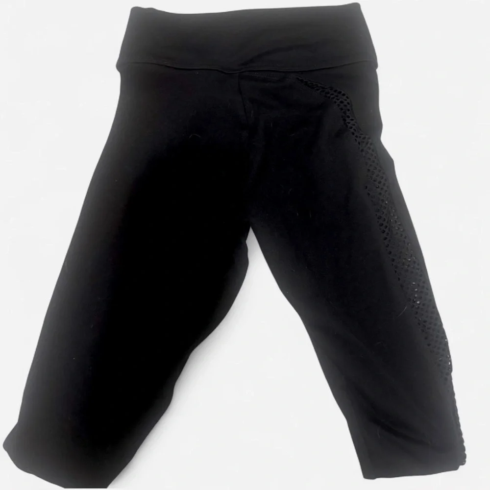 Bombshell Sportswear Black Leggings with Mesh Panel - Picture 3 of 5